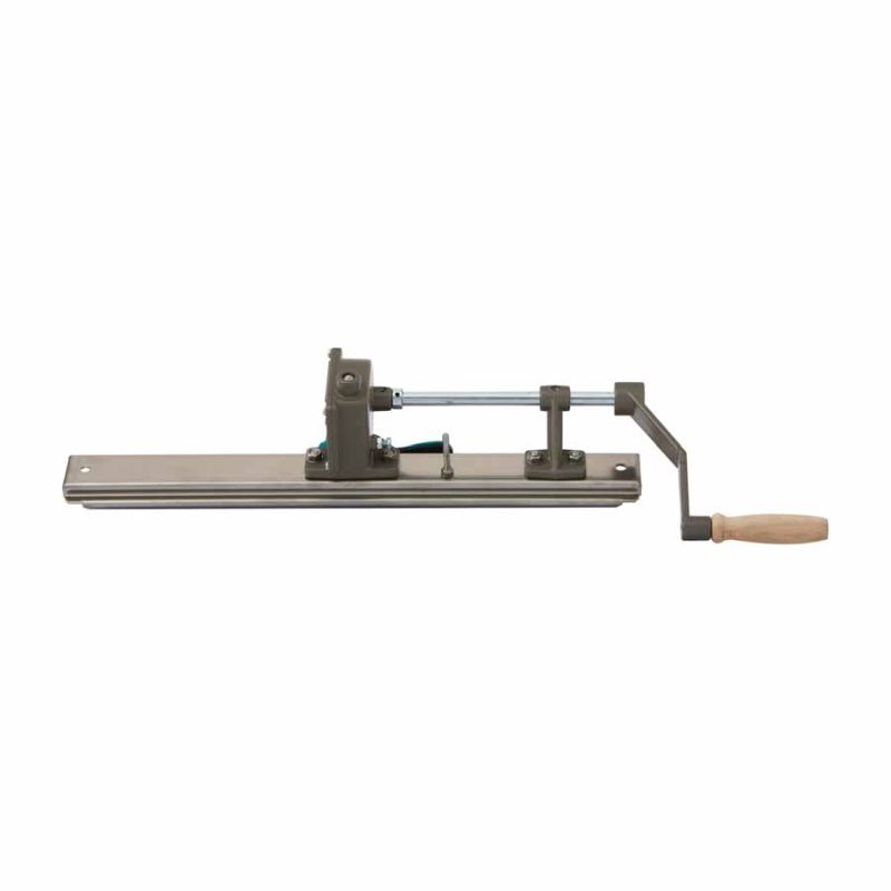 Ręczny napęd z wolnobiegiem i hamulcem (trawersa 52) – Nr kat. 7733